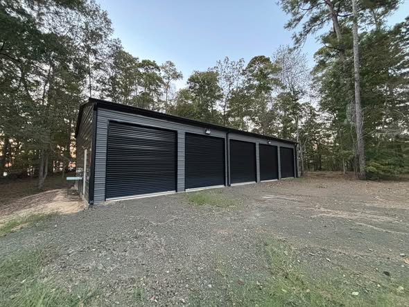 Storage units, side angle